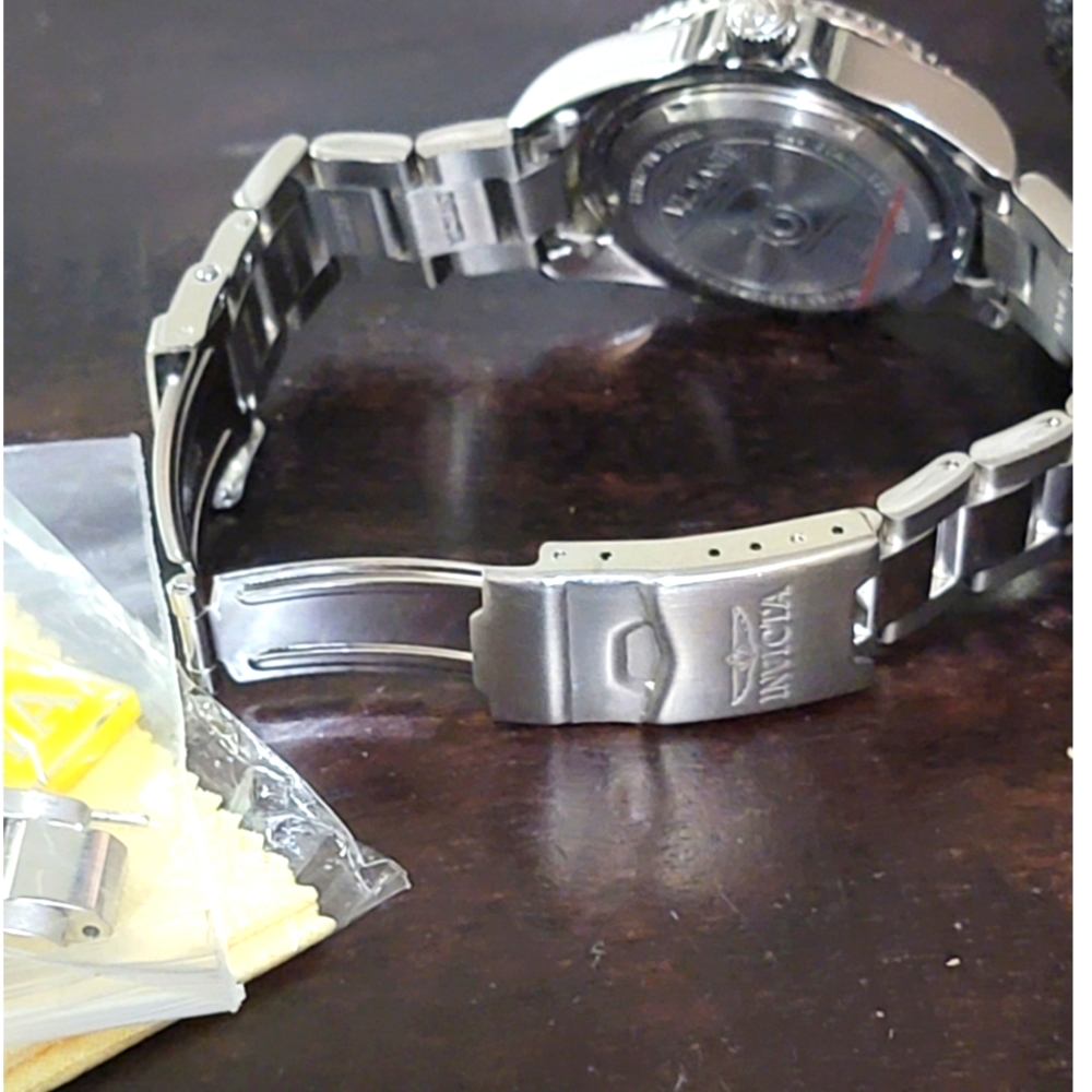 Invicta Pro Women's - Picture 5 of 8